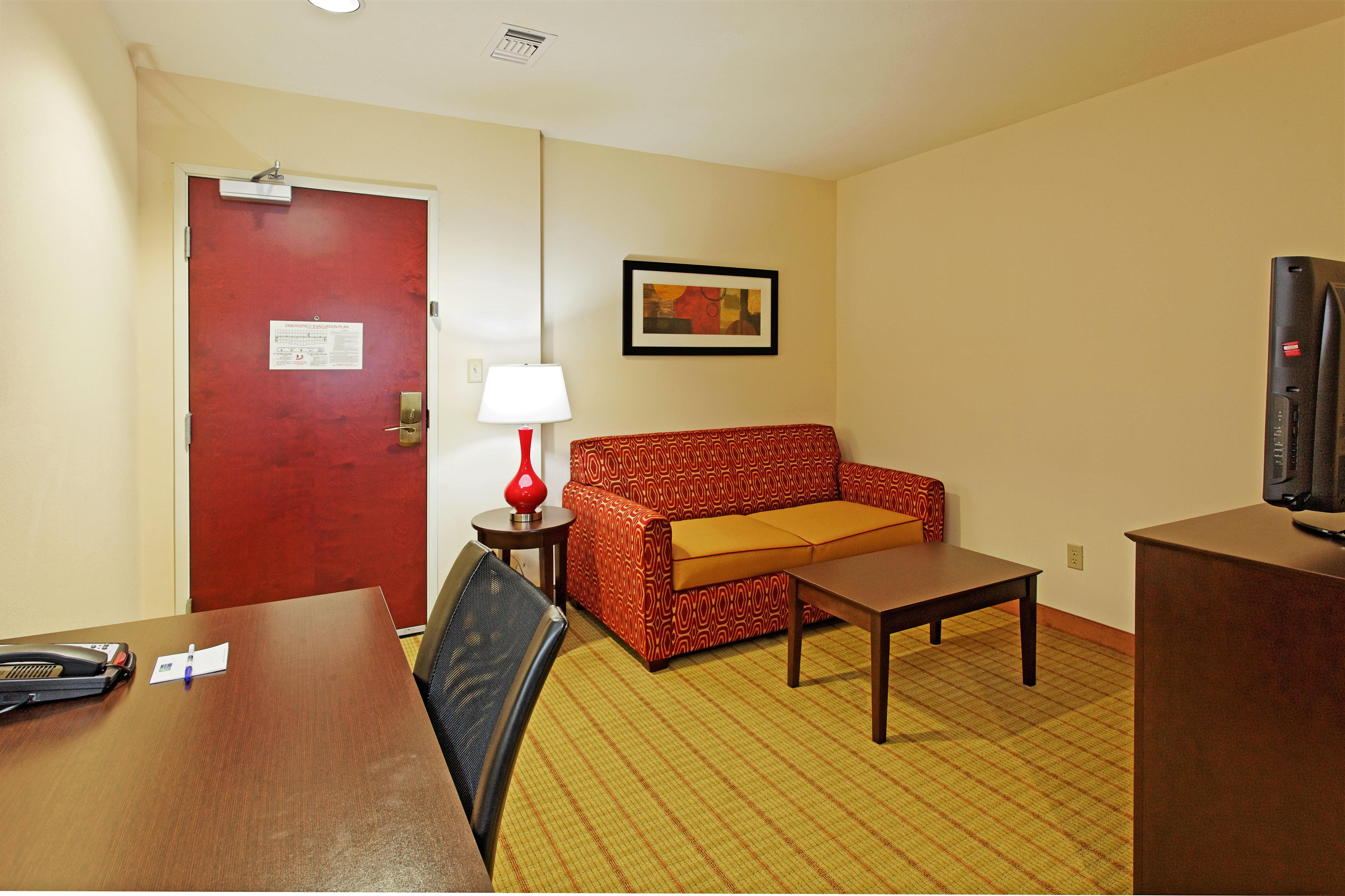 Holiday Inn Express Florence Northeast By Ihg Exterior photo
