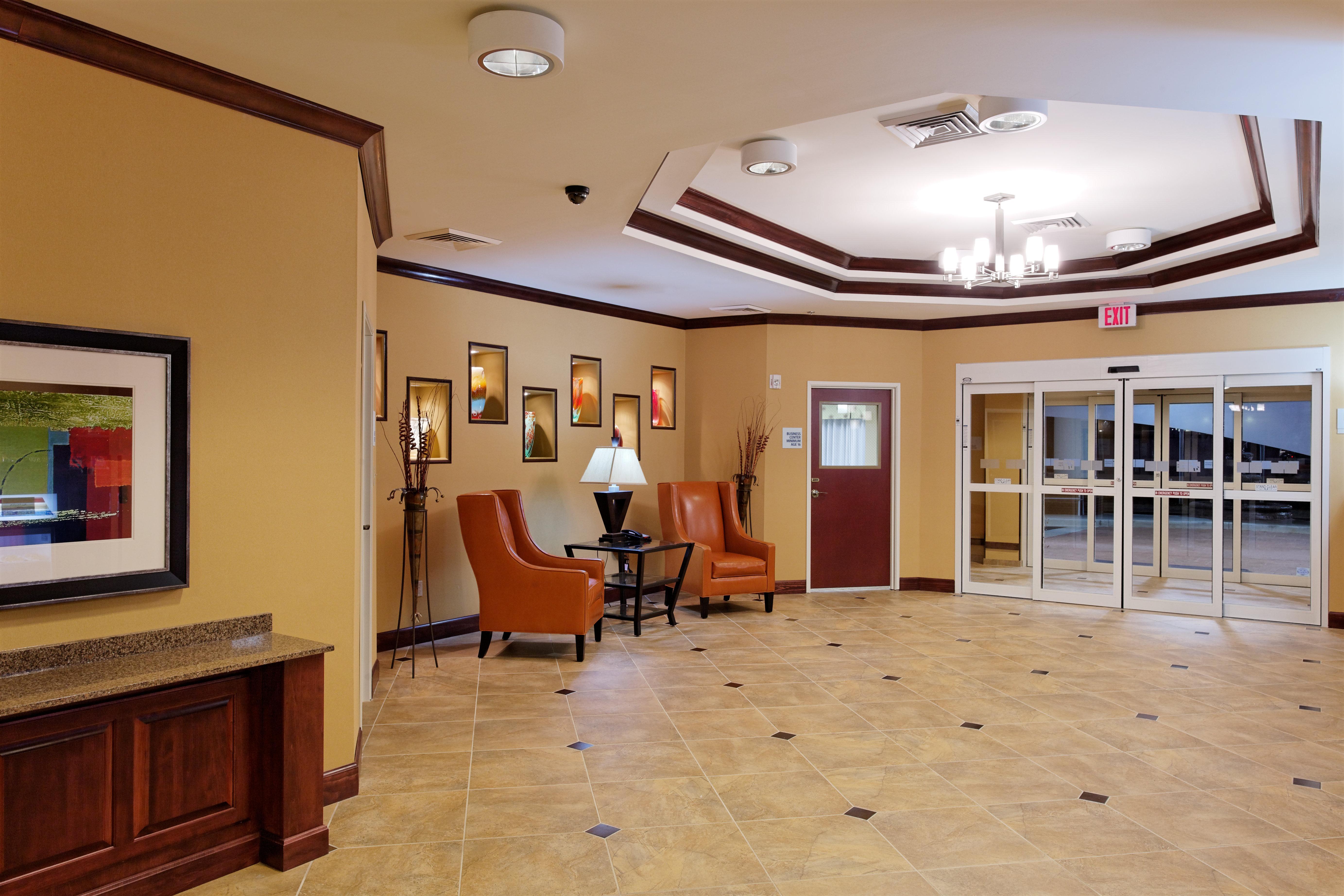 Holiday Inn Express Florence Northeast By Ihg Exterior photo